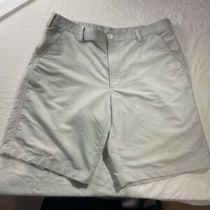 Under Armour 10" Inseam Shorts Men's Size 38 gray
